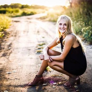 Meet your Posher, Carly